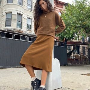 Aritzia Wilfred Orta Skirt